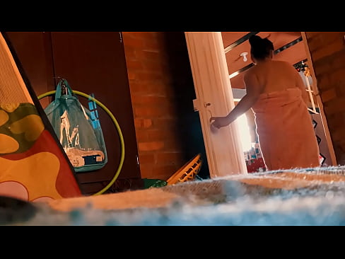 ❤️ Min onkel følger mig ind i brusebadet, han knepper mig, mens jeg tager et brusebad. ❤ Porn video at da.yespornpics-com.ru ❌